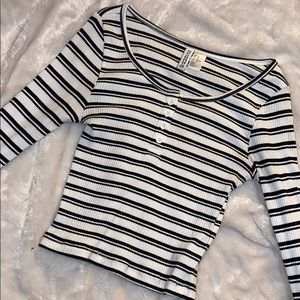 Striped long sleeve crop